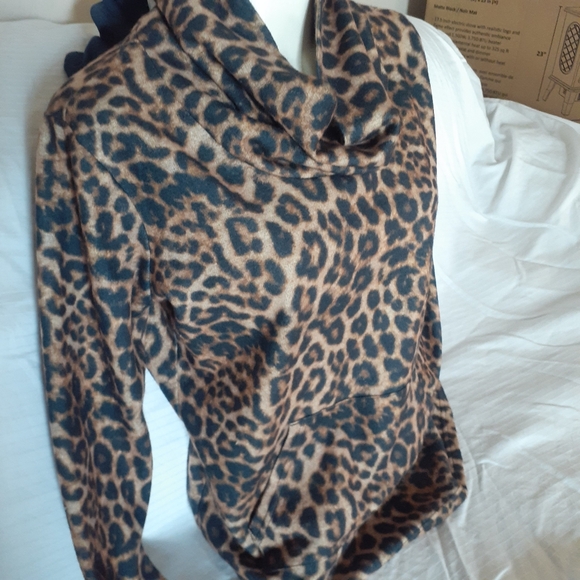 New No Tags Charlie B Small Super Soft Leopard Print - Picture 11 of 16